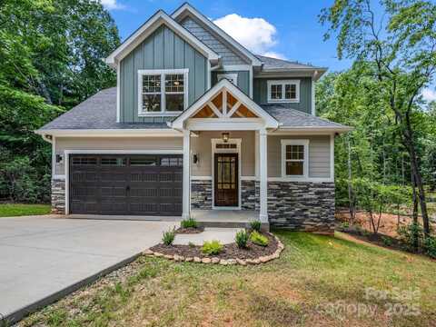 492 Mountain View Drive, Columbus, NC 28722