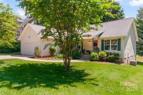 20 Grove Garden Avenue, Candler, NC 28715