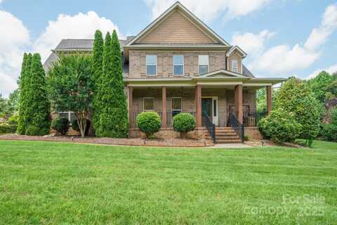 8137 Caliterra Drive, Charlotte, NC 28227