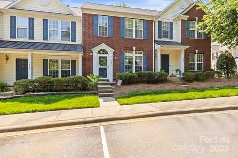 7881 Mariners Pointe Circle, Denver, NC 28037