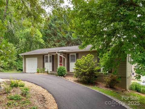 561 Fairway Drive, Hendersonville, NC 28739