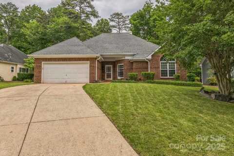9137 Brightleaf Place, Charlotte, NC 28269