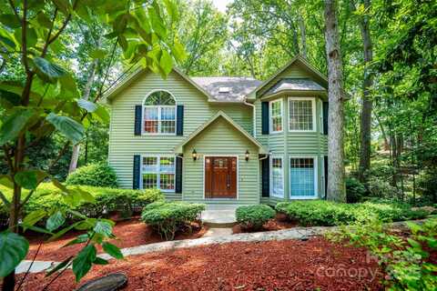 114 Coachmans Trail, Asheville, NC 28803