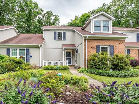 11120 Sevilla Court, Charlotte, NC 28226