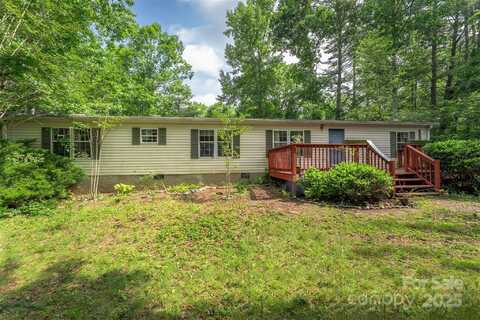 38 Hidden Forest Drive, Hendersonville, NC 28792