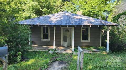 210 Mahan Street SW, Concord, NC 28025