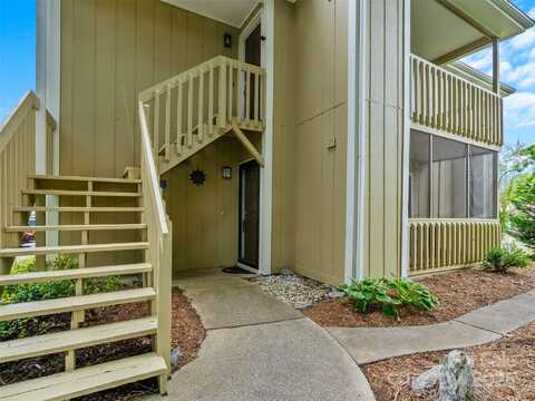 110 Heywood Road unit: 17C, Arden, NC 28704