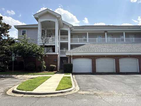 9113 Meadow Vista Road, Charlotte, NC 28213