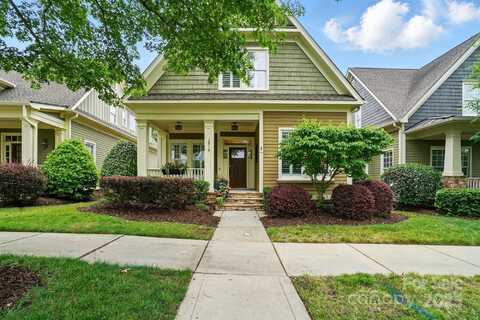 15714 Laurel Oak Crescent, Davidson, NC 28036