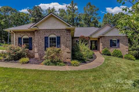 2790 Twin Oaks Drive, Morganton, NC 28655