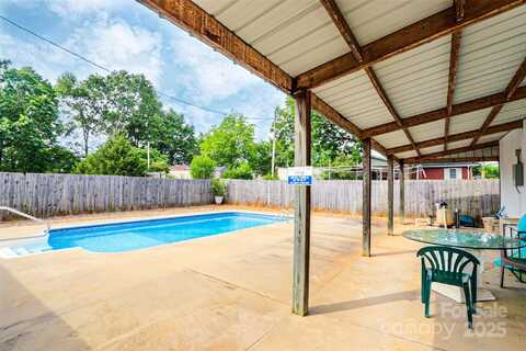 137 Hardin Road, Forest City, NC 28043