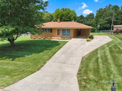 888 Stowe Lane, Gastonia, NC 28056
