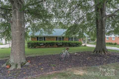 6206 Clearwater Drive, Indian Trail, NC 28079
