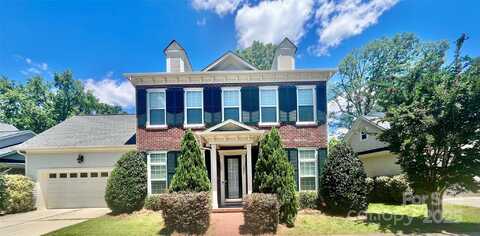 1025 N Sharon Amity Road, Charlotte, NC 28211