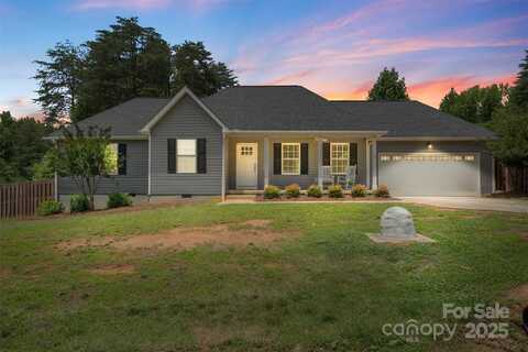 7627 Sarah Drive, Denver, NC 28037