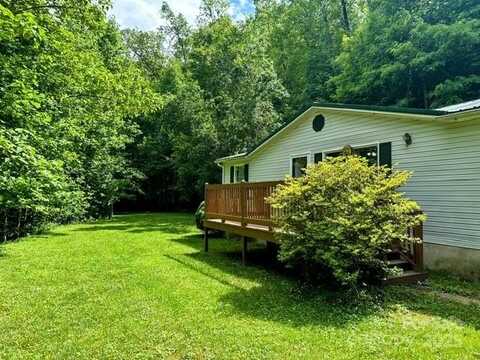 143 Hubert Mccall Drive, Balsam Grove, NC 28708
