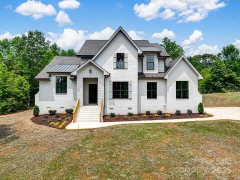 733 Barbary Place, Lincolnton, NC 28092