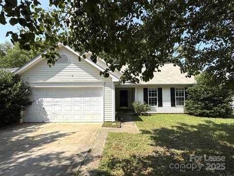 3025 Longspur Drive, Matthews, NC 28105