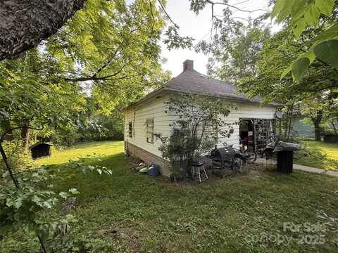 410 Whitmire Street, Brevard, NC 28712