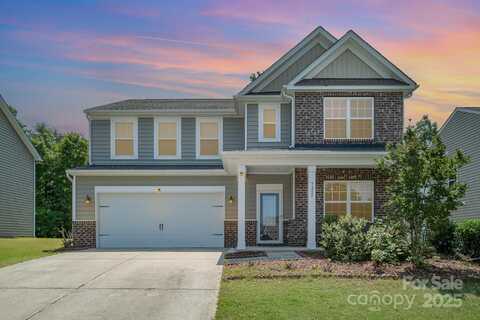 9285 Swimming Drive, Harrisburg, NC 28075