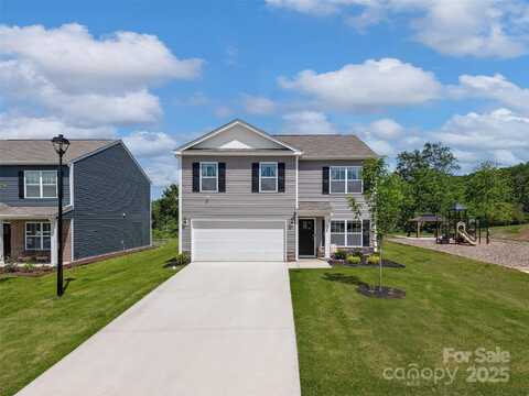 8 Madelyn Drive, Clyde, NC 28721
