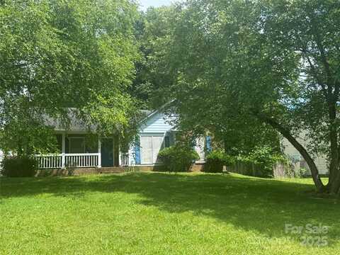 8122 Cadmium Court, Charlotte, NC 28215