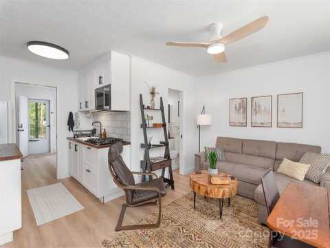 130 Old Mill Road, Flat Rock, NC 28731