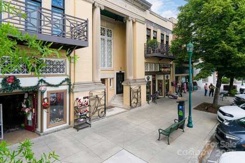 231 N Main Street, Hendersonville, NC 28792