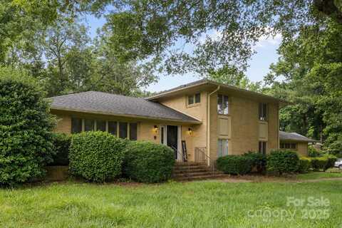 6017 Sierra Drive, Charlotte, NC 28216