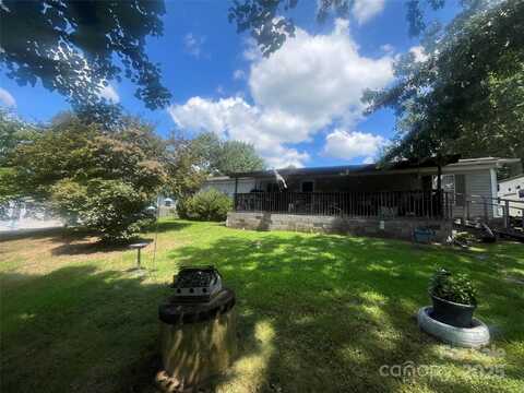 6785 Cobbs Place, Connelly Springs, NC 28612