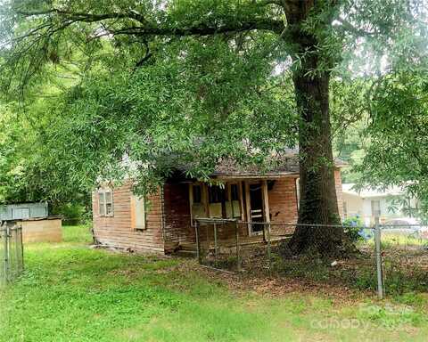 711 East Drive, Cherryville, NC 28021