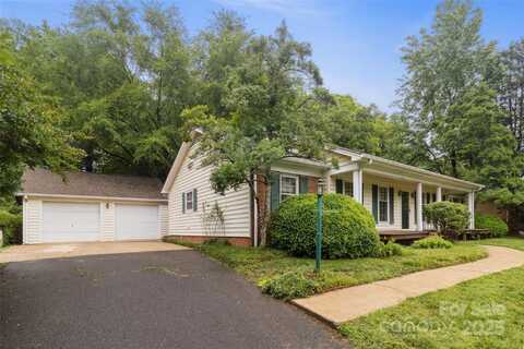 1821 Bonnie Lane, Charlotte, NC 28213