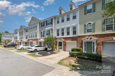 2945 Duvalla Avenue, Charlotte, NC 28209