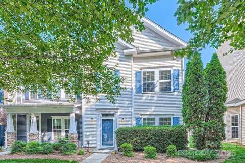 13820 Cypress Woods Drive, Huntersville, NC 28078