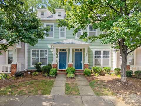 435 Hurston Circle, Charlotte, NC 28208