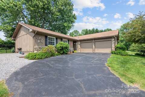 16 Fieldstone Court, Arden, NC 28704