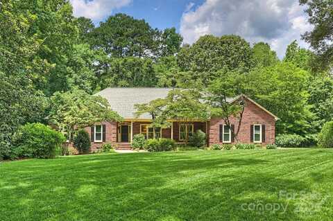 7117 Cobblecreek Drive, Weddington, NC 28104