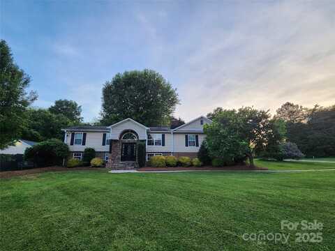 2200 Peninsula Avenue, Shelby, NC 28150