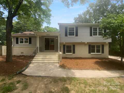 10931 Osprey Drive, Charlotte, NC 28226