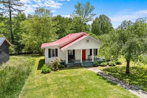 115 McMinn Avenue, Brevard, NC 28712
