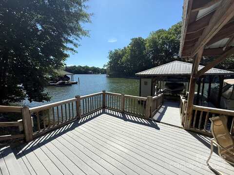 8457 Marina Lane, Catawba, NC 28609