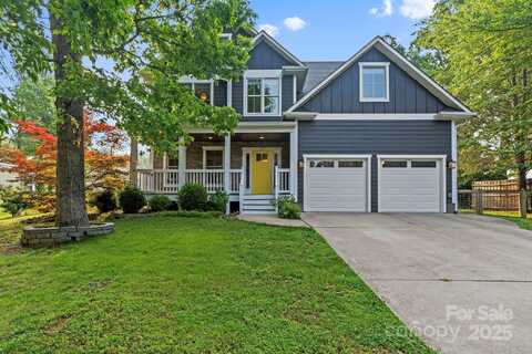 130 Eastwood Avenue, Swannanoa, NC 28778