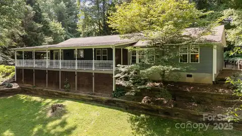 34 Edwards Street, Asheville, NC 28806
