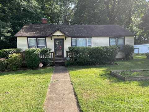2411 Rebecca Avenue, Charlotte, NC 28208