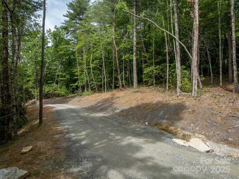 99999 Bulling Creek Road, Penrose, NC 28739