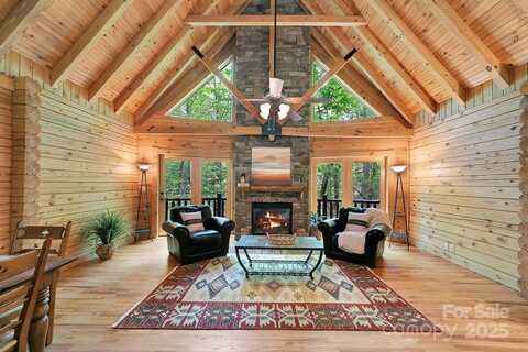 76 Isuhdavga Court, Brevard, NC 28712