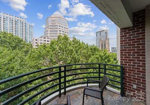 400 N Church Street, Charlotte, NC 28202
