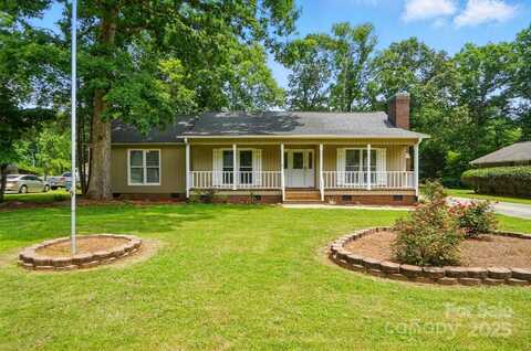 336 Oakwood Drive, Mount Holly, NC 28120
