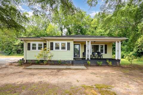 39 Selma Drive, Mooresville, NC 28115