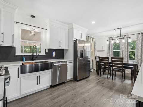 1238 Carl Allen Road, Edgemoor, SC 29712